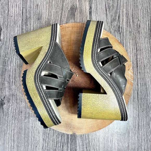 *Lower East Side | Vintage 90's Y2K Brown Chunky Platform Slides Sandals Size 9 - Picture 8 of 16